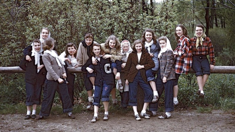 Two Kodachrome photos.