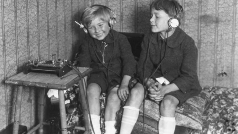 Two photos from the 1920s.