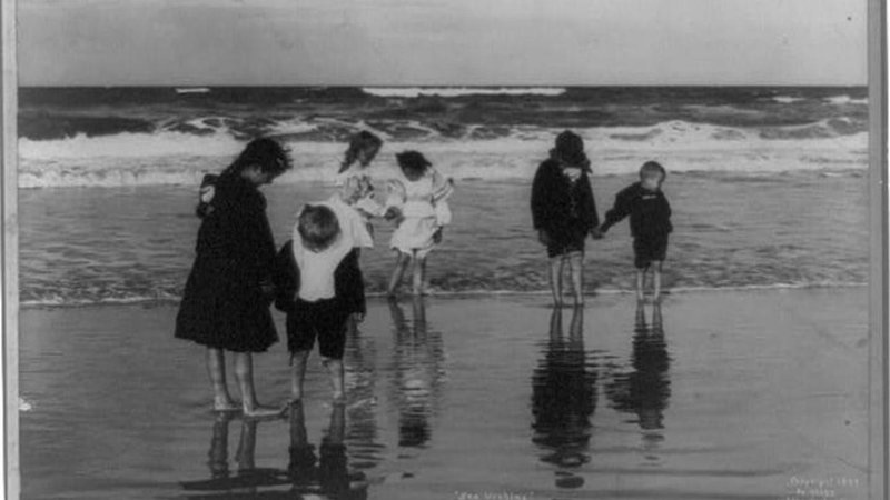 Two images from the 1900s.