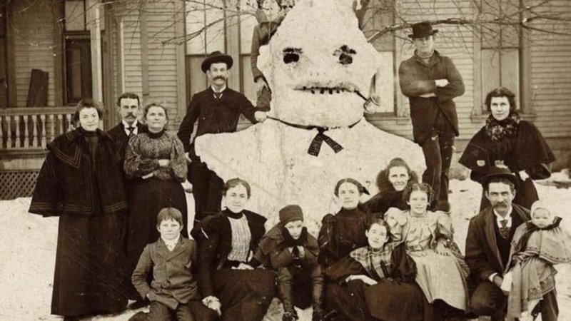 An image from the 1900s.