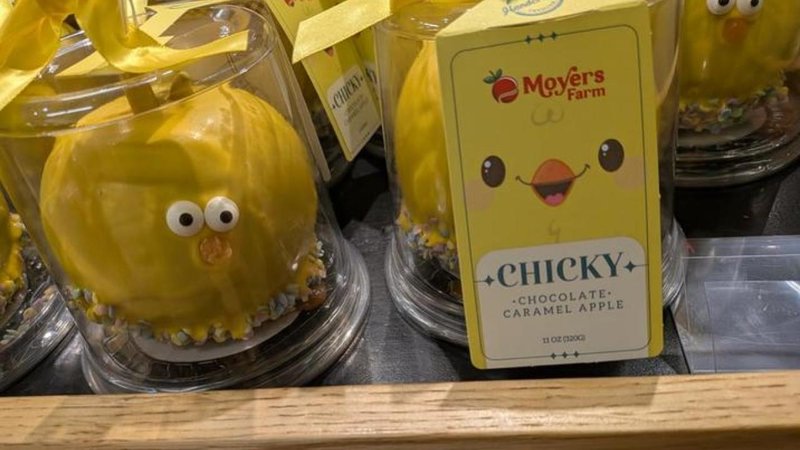 Two expectation vs reality moments.