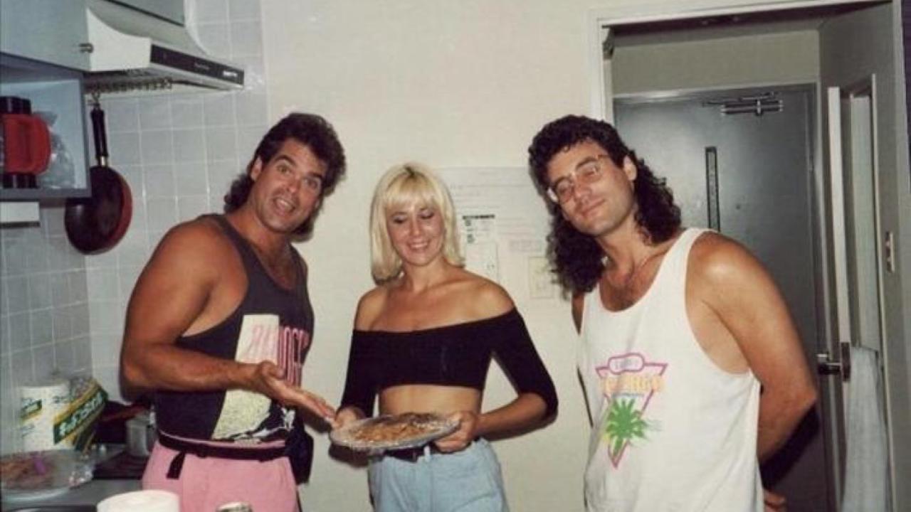 Relive The Groovy '80s With 25 Retro Photos | Know Your Meme
