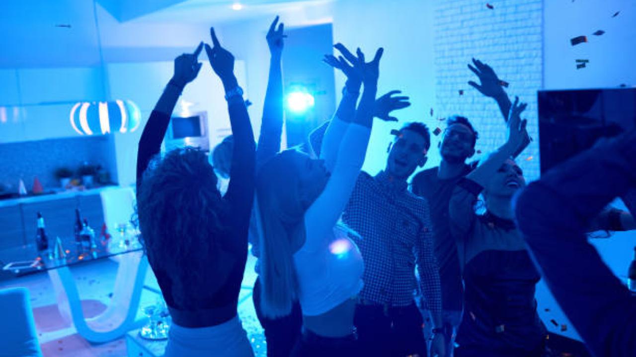 Terrible Roommate Throws A Party On A Monday Night, Expects Others To ...