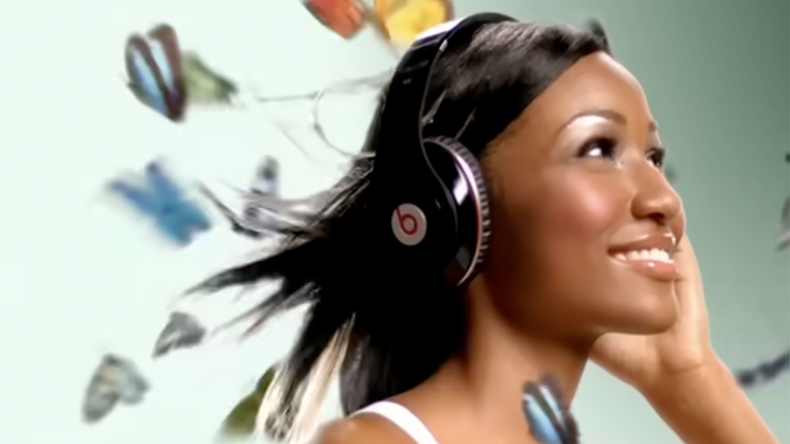 Girl-with-headphones-meme