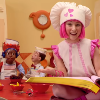 Cooking by the Book scene and meme from LazyTown.