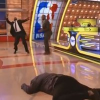 Shaquille O'Neal's Epic Fall Shaquille O'Neal's Epic Fall