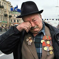 Last Veteran of WWII Battle Group Marching Alone in Victory Day Parade