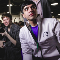 Apex 2015 Salty Suite: Leffen vs Chillindude