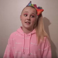 JoJo Siwa's Asbestos Makeup Controversy
