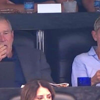 Ellen Degeneres Sitting With George W. Bush