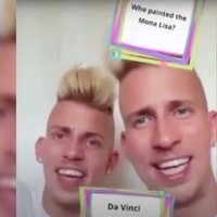 Vörös twins in white shirts 