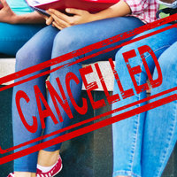 Skinny Jeans Are Canceled