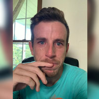 LinkedIn Crying Selfie / #Vulnerabilities example post.