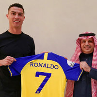Cristiano Ronaldo's Al Nassr FC Contract Cristiano Ronaldo signing with Al-Nassr Saudi football club