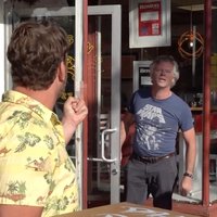 dave portnoy and dragon pizza owner arguing