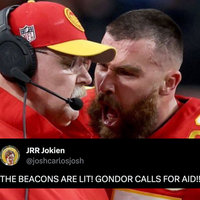 travis kelce yelling meme