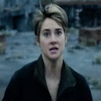 Divergent Scream meme with Shailene Woodley as Beatrice Prior