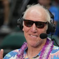 An image of Bill Walton during an NBA broadcast.