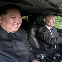 Vladimir Putin And Kim Jong Un Driving In Car Vladimir Putin And Kim Jong Un Driving In Car