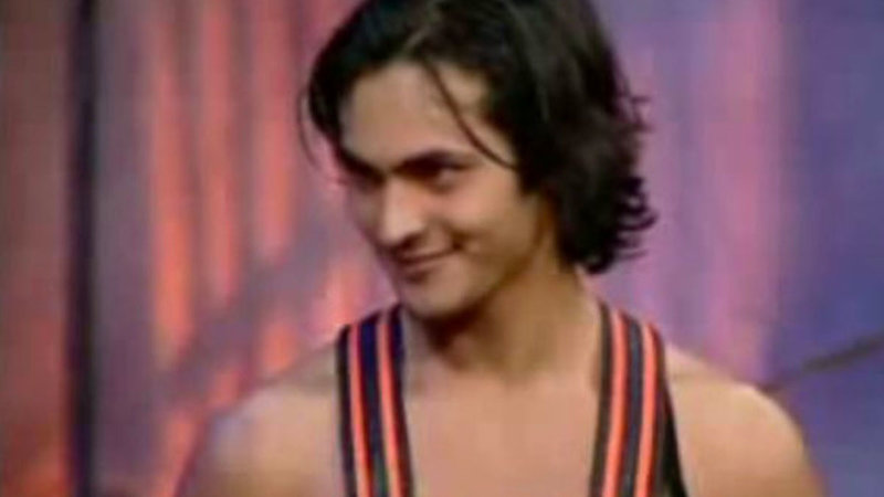 Contestant Ravi Bhatia smiling 