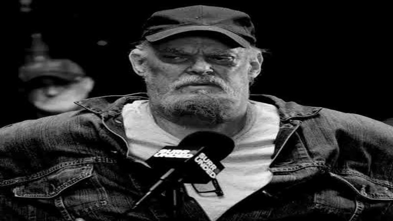 Man Screaming With No Lungs