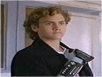 I Love The Power Glove. It's So Bad.