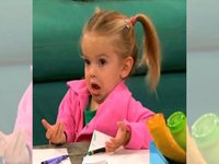 Niña "Osea, Que Pedo" / I Don't Know (Good Luck Charlie Meme)