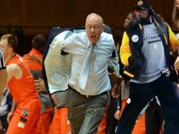 Jim Boeheim's Jacket Removal