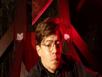 Rusty Cage Guillotine video.