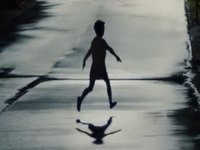 Weapons Run meme from the 2025 horror movie.