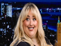 Fat Sabrina Carpenter meme