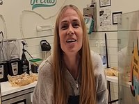 Racist Cinnabon Employee Controversy / "Cinnabon Girl" Crystal Wilsey