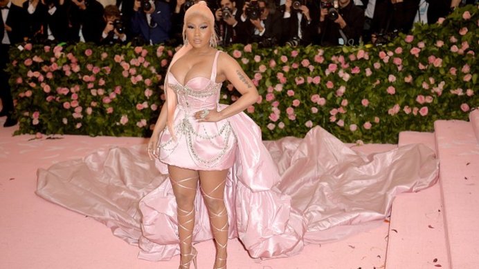 nicki minaj red carpet