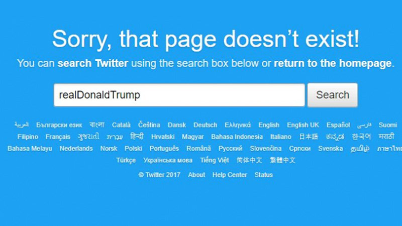 Donald Trump in front of a USA flag