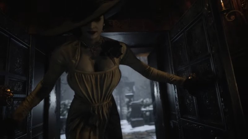 When You Finally Meet Lady Dimitrescu