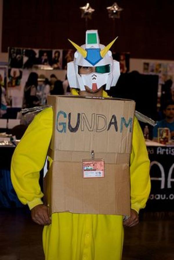 [Image 165036] Cardboard Box Gundam Know Your Meme