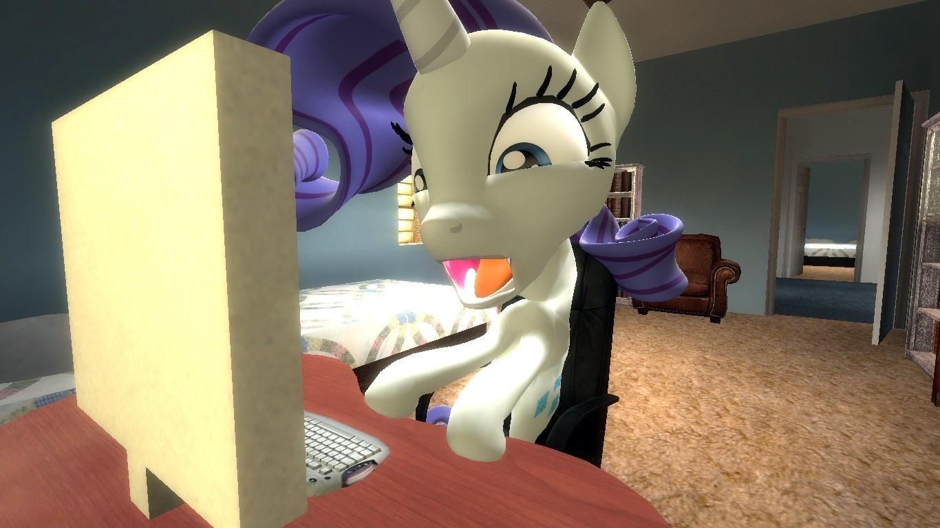Rarity just saw you