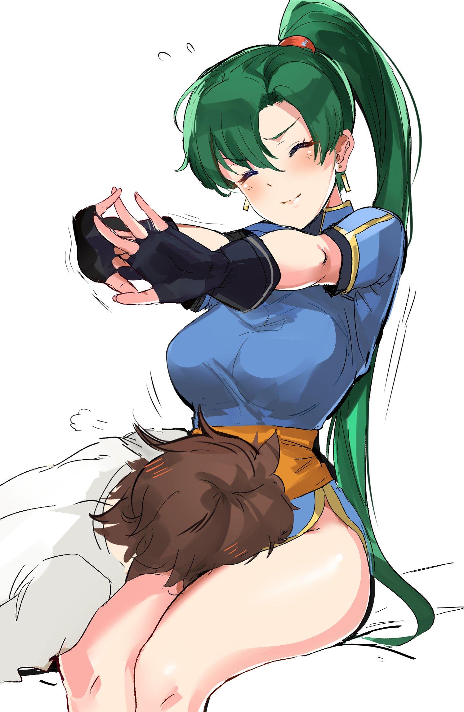 lyn body pillow