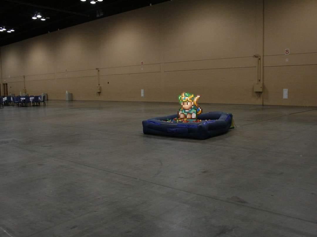 Hero's extra hour in the pit Dashcon Know Your Meme