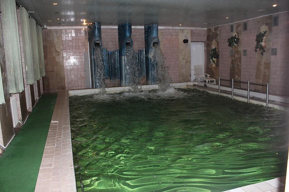 Old Indoor Pool Liminal Spaces / Images With Elegiac Auras Know