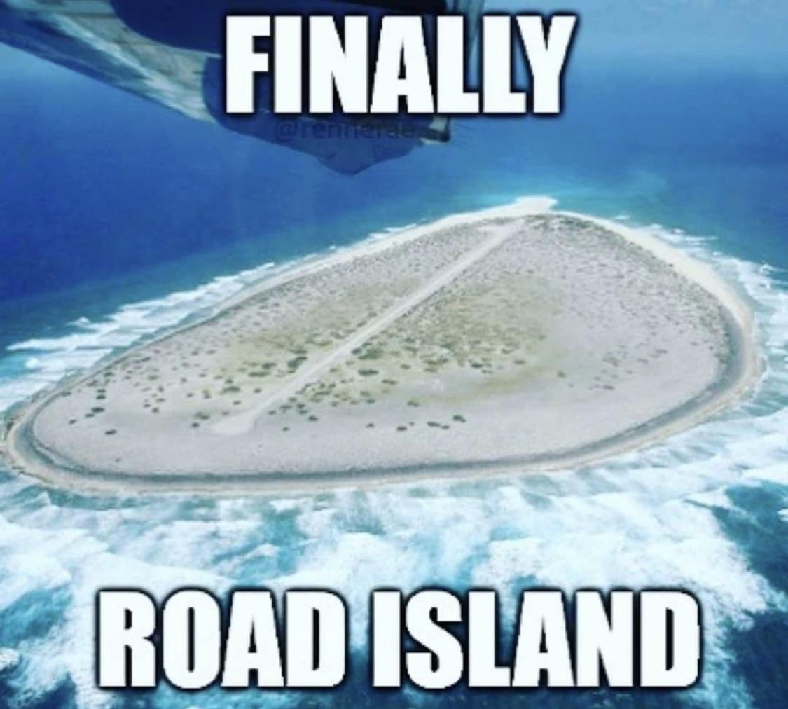 Lana rhoades is land /r/okbuddyretard OkBuddyRetard Know Your Meme