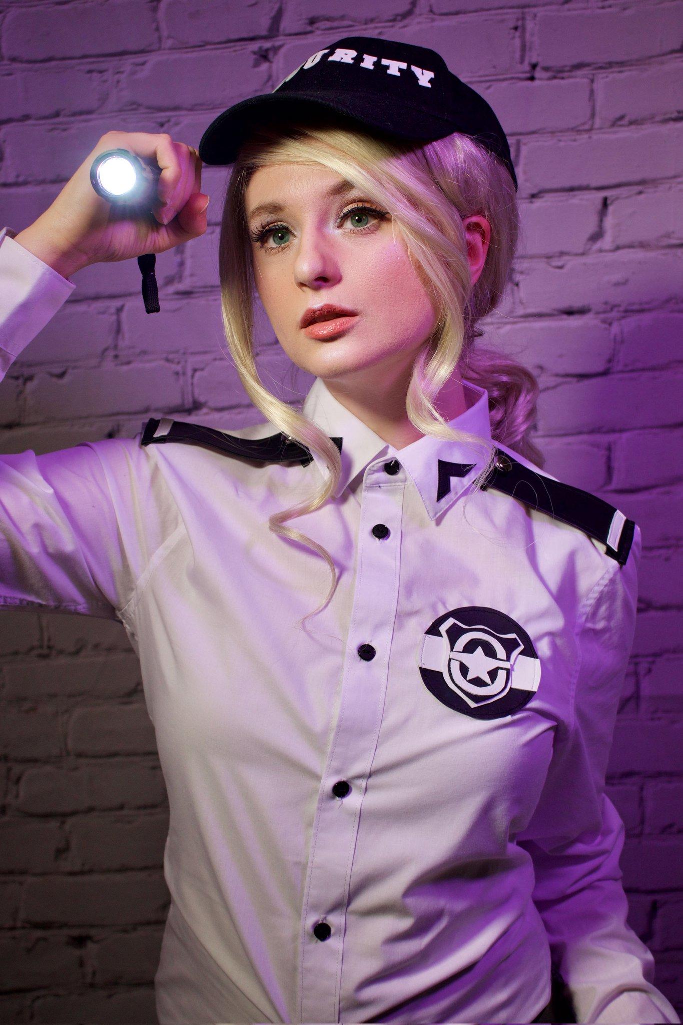 Vanessa Security Breach Cosplay Fnaf In 2022 Fnaf Cos vrogue.co