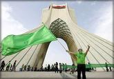 Mousavi-supporter-Azadi-square-Tehran.jpg