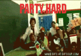 PARTY.H MAKE GIFS AT GIFSOUP.COM
