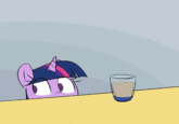 Tumblr – <a href="http://blujetink.tumblr.com/post/146987318889/twilight-faces-the-unspillable-cup-chocolate">blujetink</a>