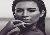"source":https://www.thesun.co.uk/living/1395453/ever-heard-of-fingermouthing-a-bizarre-new-trend-loved-by-kylie-jenner-and-bella-hadid-is-sweeping-the-internet/