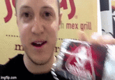 World's Hottest Burrito Made this gif, but credit goes to the original creator.
<iframe width="560" height="315" src="https://www.youtube.com/embed/7lwkojqTtO0?ecver=1" frameborder="0" allowfullscreen></iframe>