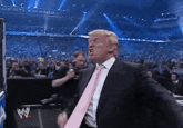 GIF by "BuzzFeed":https://www.buzzfeed.com/norbertobriceno/gimme-a-hell-yeah?utm_term=.wgWBLv7Wj2#.qikp7ro8VL
