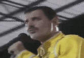 086