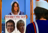 Robin's Sign Ано YOU RULE YOU SUCK
